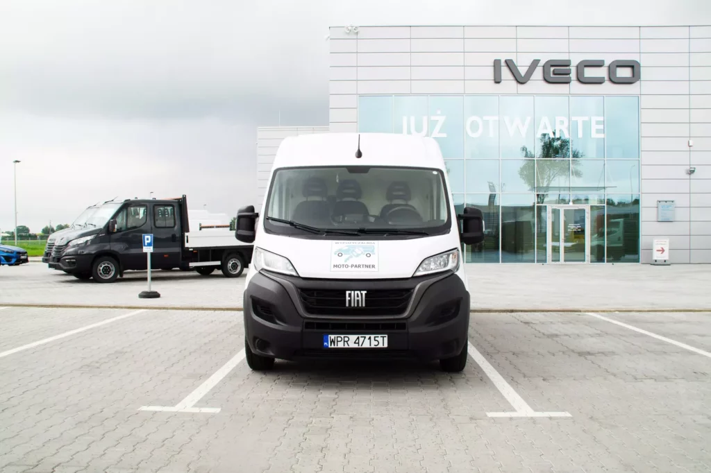 Fiat-Ducato-Furgon-Bus-dostawczy-L3H2-7