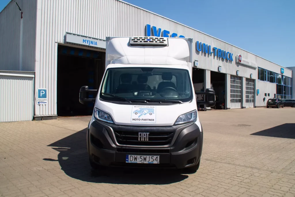 Fiat-Ducato-Kontener-Izoterma-3-min