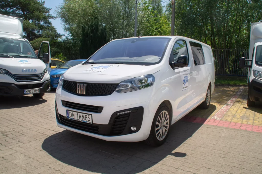 Fiat-Scudo-BRYGADÓWKA-5-osobowa-1