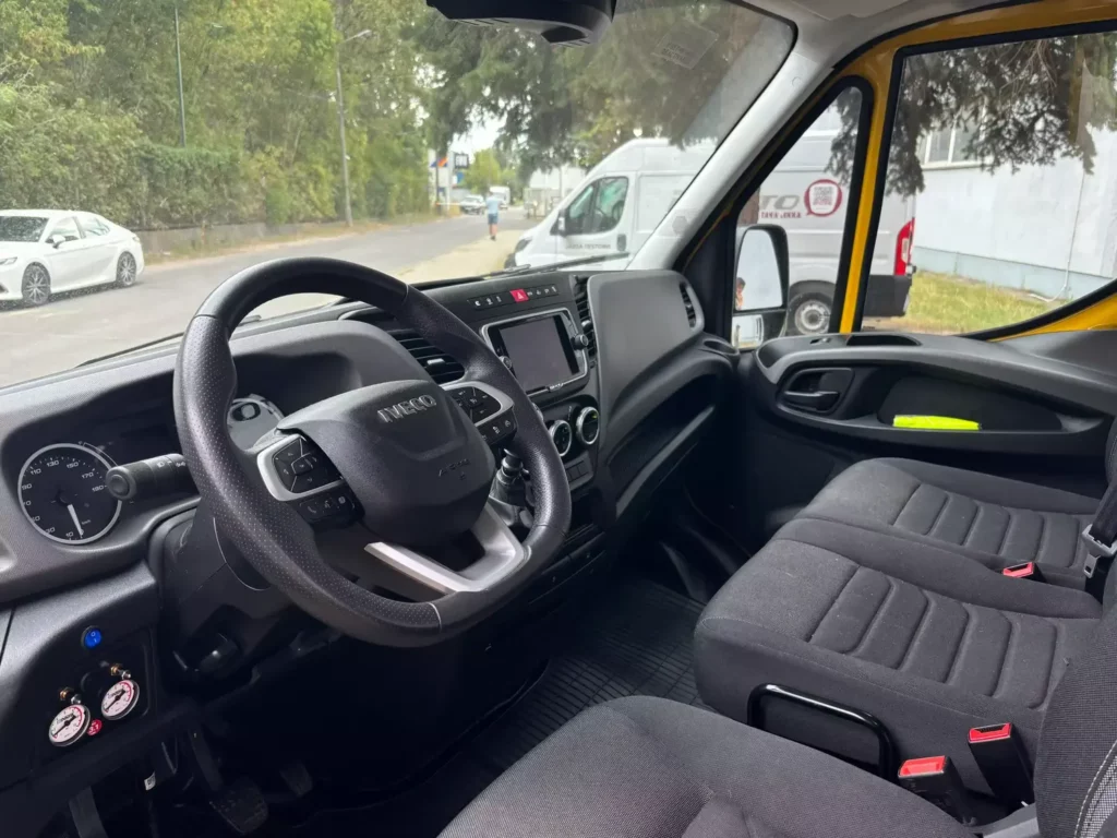 Iveco-Daily-Autolaweta-10