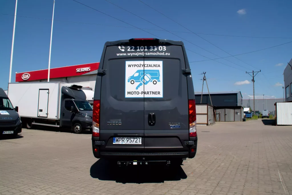 Iveco-Daily-Brygadówka-7-osobowa-10
