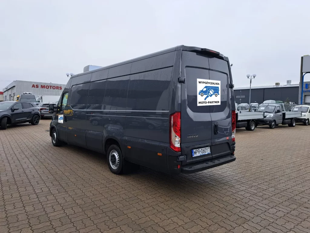 Iveco-Daily-Furgon-Izoterma-2