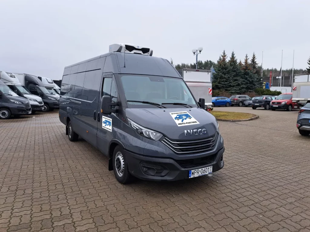 Iveco-Daily-Furgon-Izoterma-4