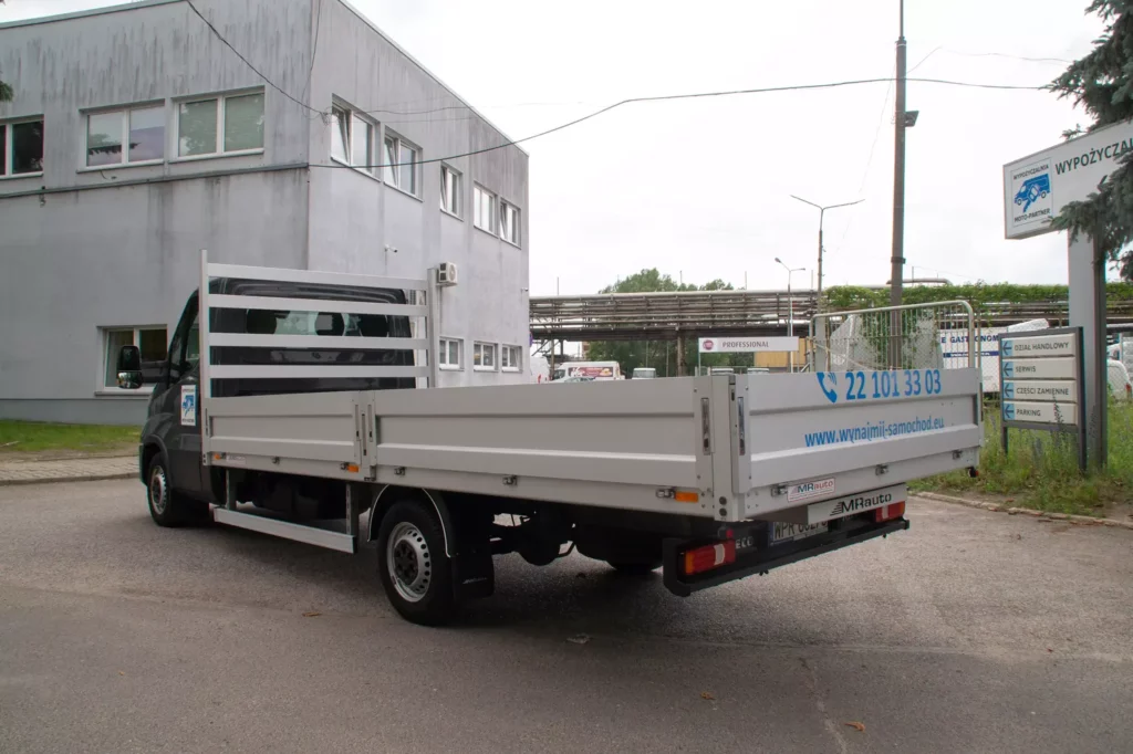 Iveco-Daily-Skrzynia-Otwarta-3--min