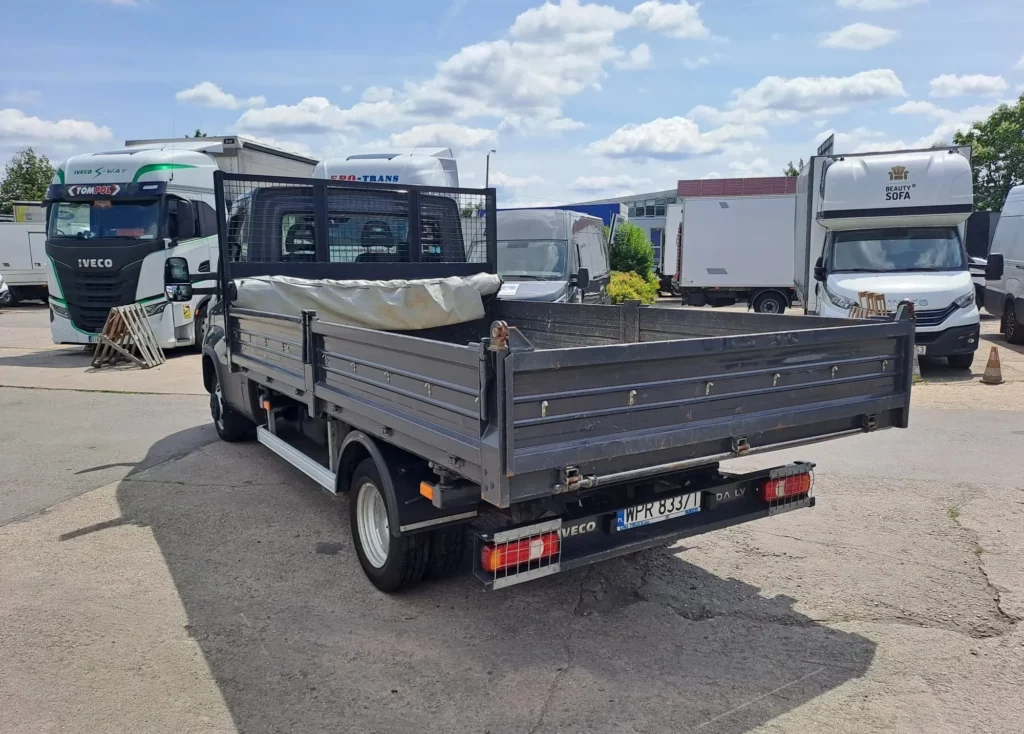 Iveco-Daily-Wywrotka-3