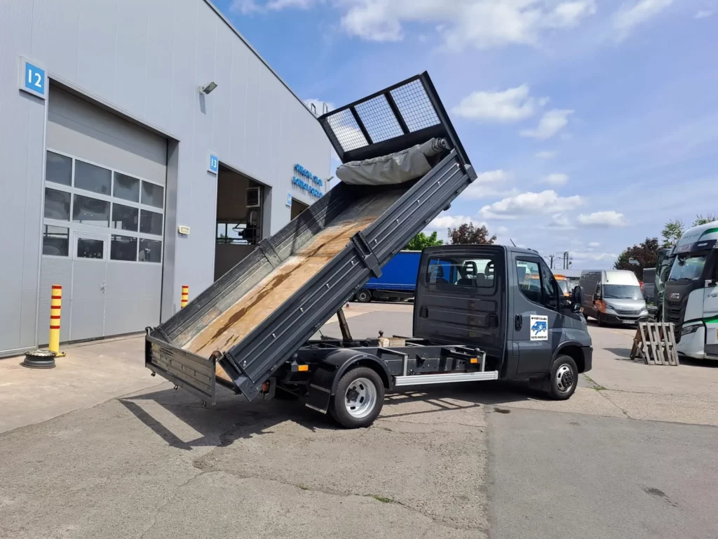 Iveco-Daily-Wywrotka-4