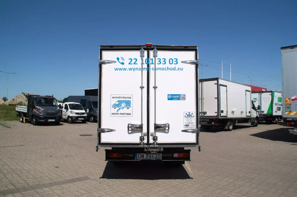 Piaggio Porter NP6 chłodnia – tył samochodu dostawczego Moto-Partner