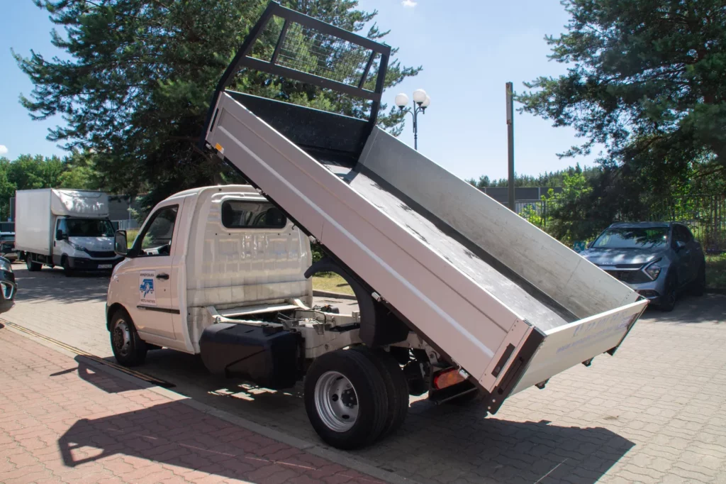 Piaggio-Porter-Wywrotka-LPG-10-