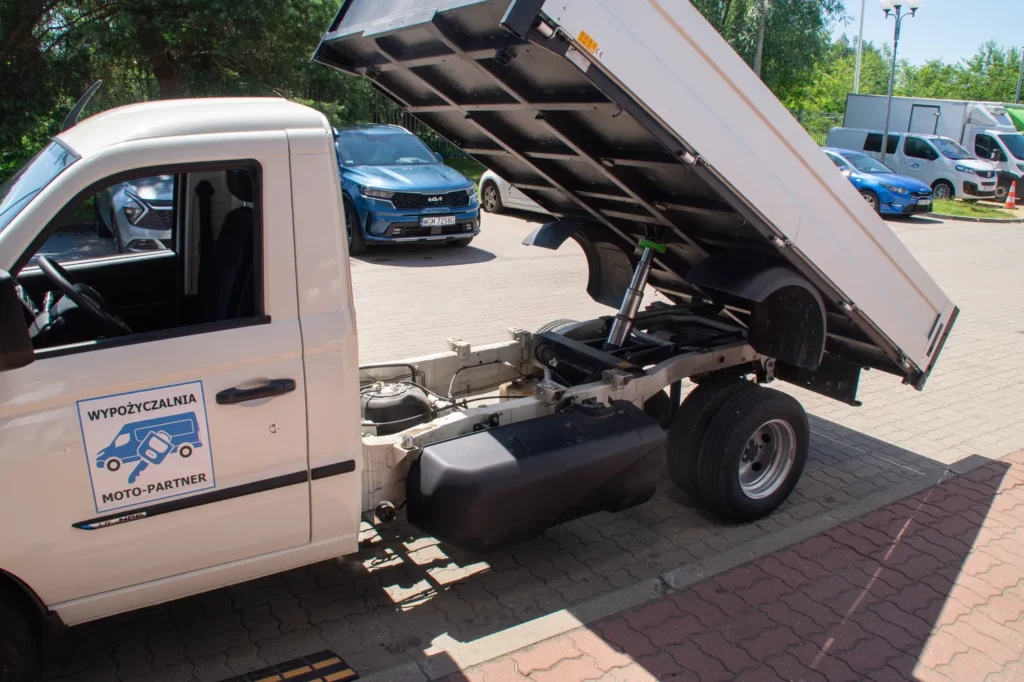 Piaggio-Porter-Wywrotka-LPG-21-